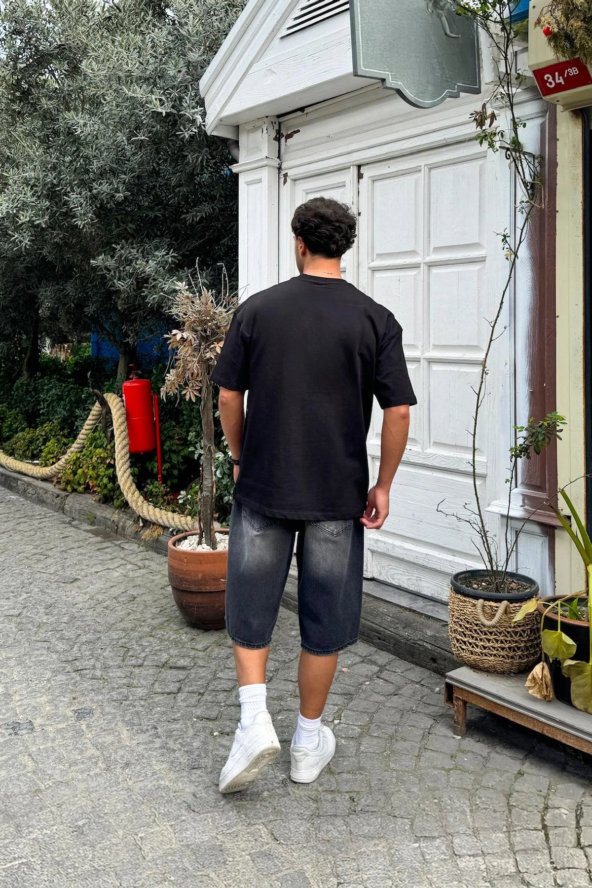 Spalding Tshirt - Clothing Lab clothing Lebanon Oversize